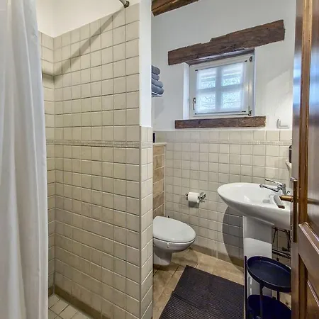 Rovere Orbani Villa *